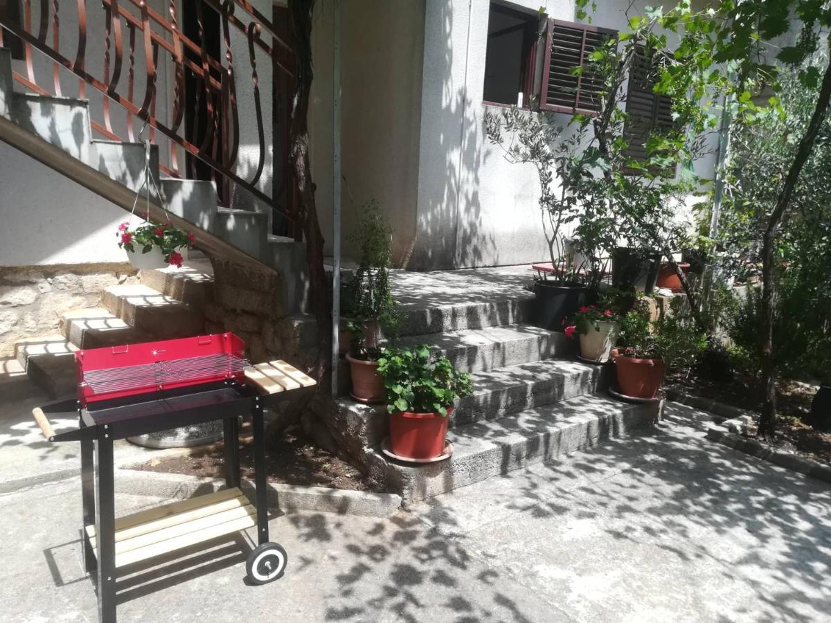 Apartments Martinac Sukosan Luaran gambar